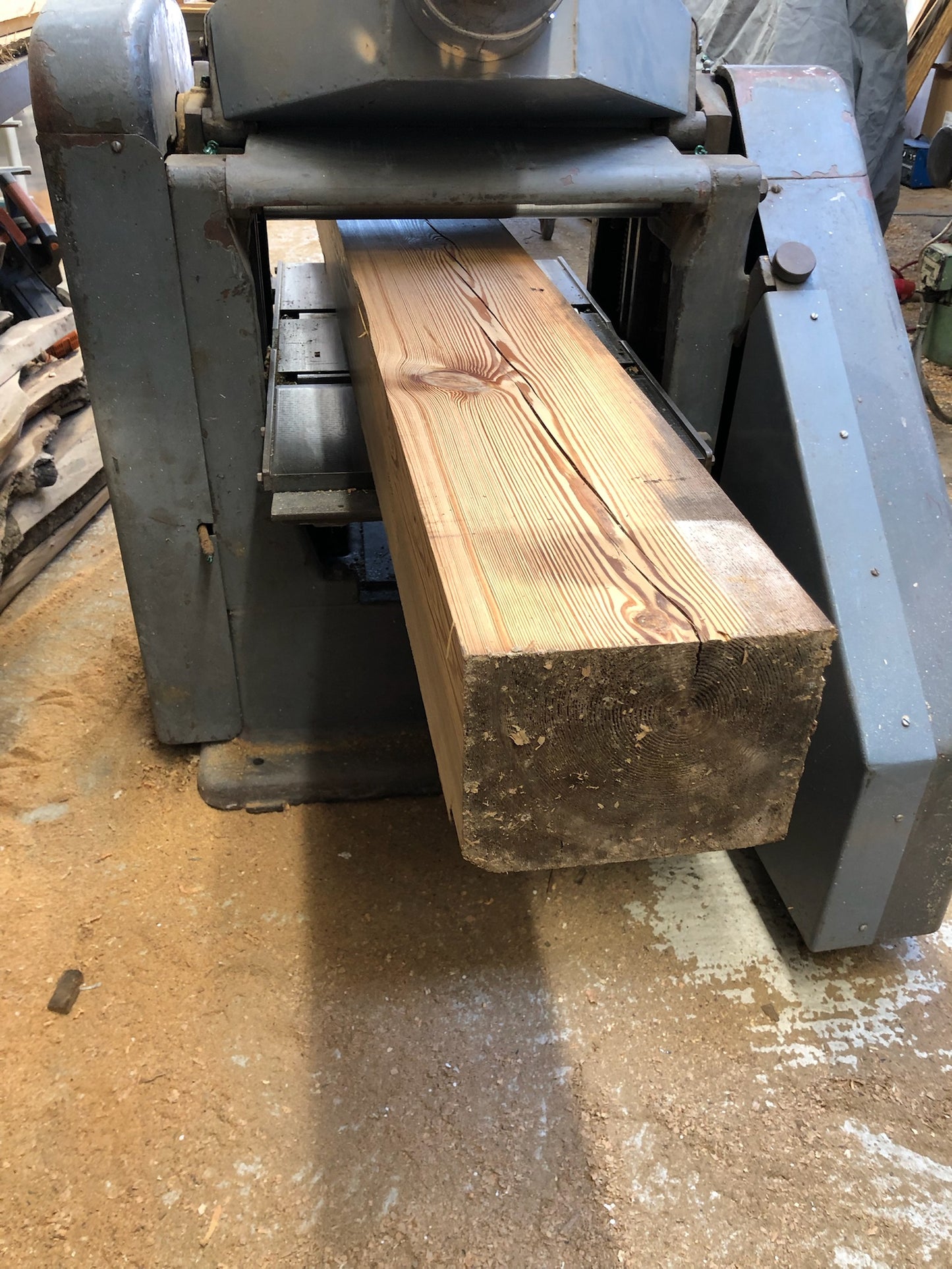 Pitch Pine Beams 4x4” - Solid Wood 1 Linear Metre